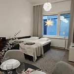Διαμέρισμα Arctic Cityhome - Snowycloudberry - Retreat At Centre Of *