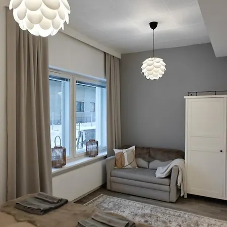 Arctic Cityhome - Snowycloudberry - Retreat At Centre Of