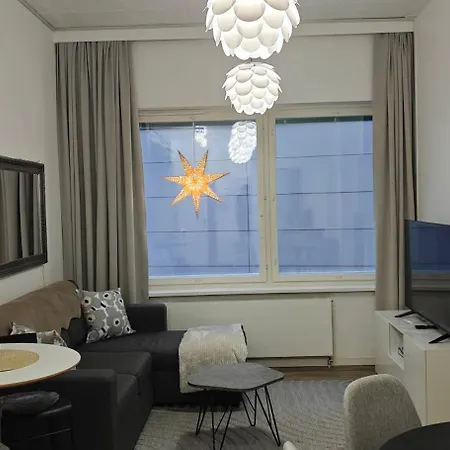 Arctic Cityhome - Snowycloudberry - Retreat At Centre Of